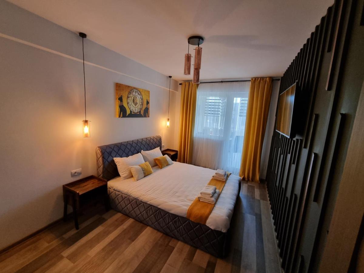 Luxury Apartments Bacău Exterior foto