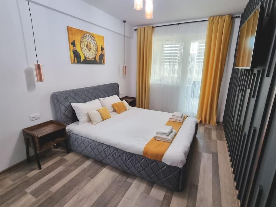 Luxury Apartments Bacău Exterior foto